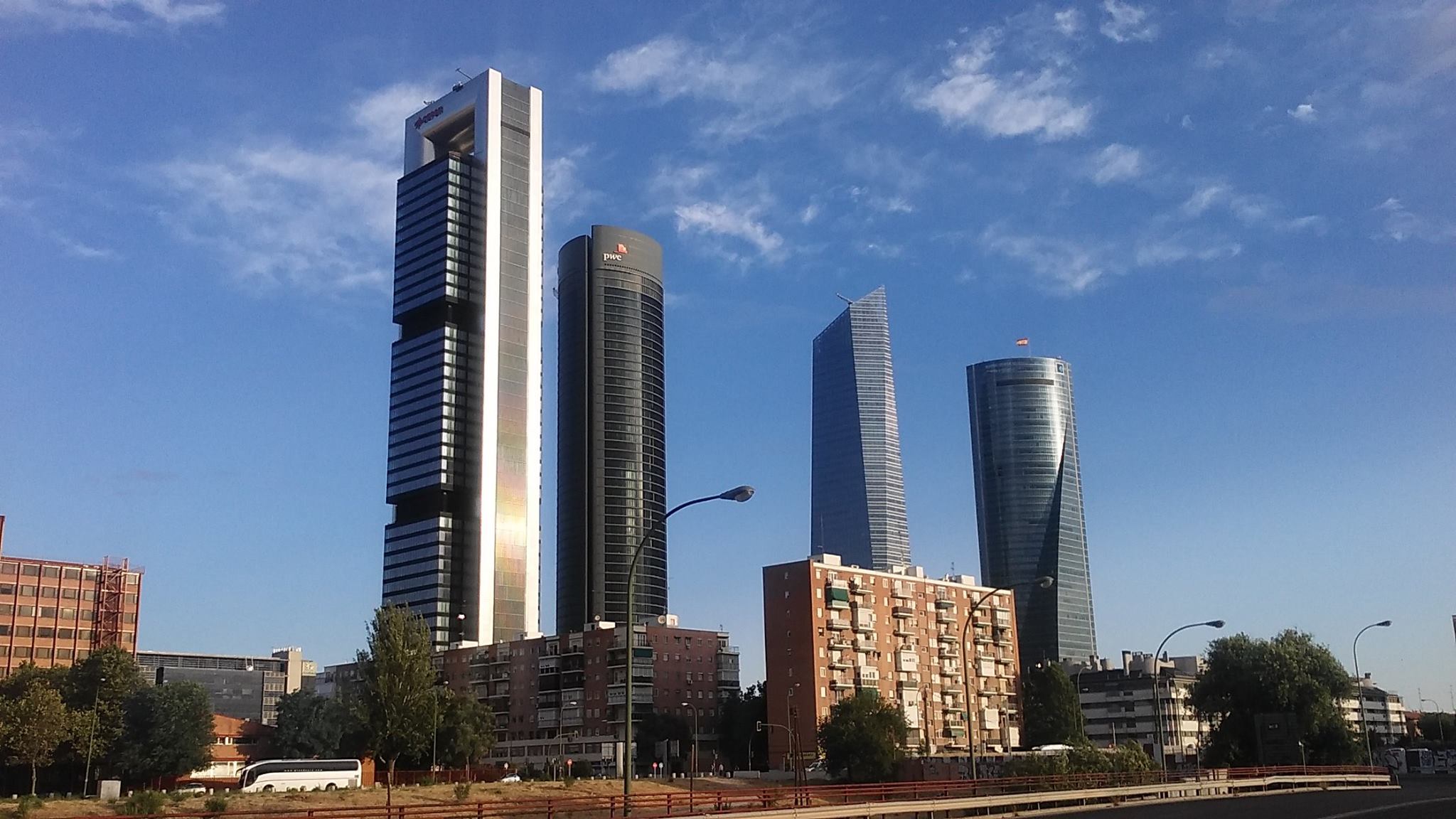 Alquiler minibus en Madrid Autobuses y Minibuses Grandoure Madrid