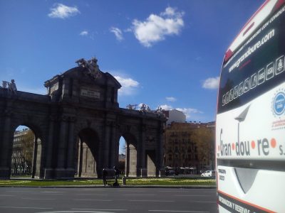 Alquiler minibus en Madrid con nuestra empresa de autobuses GRANDOURE